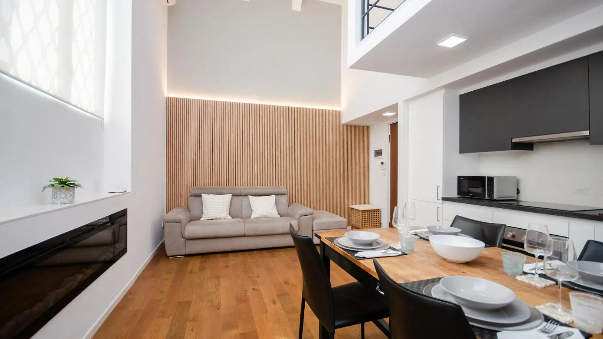 Vivimihome - Alexander Suite Milano Μιλάνο