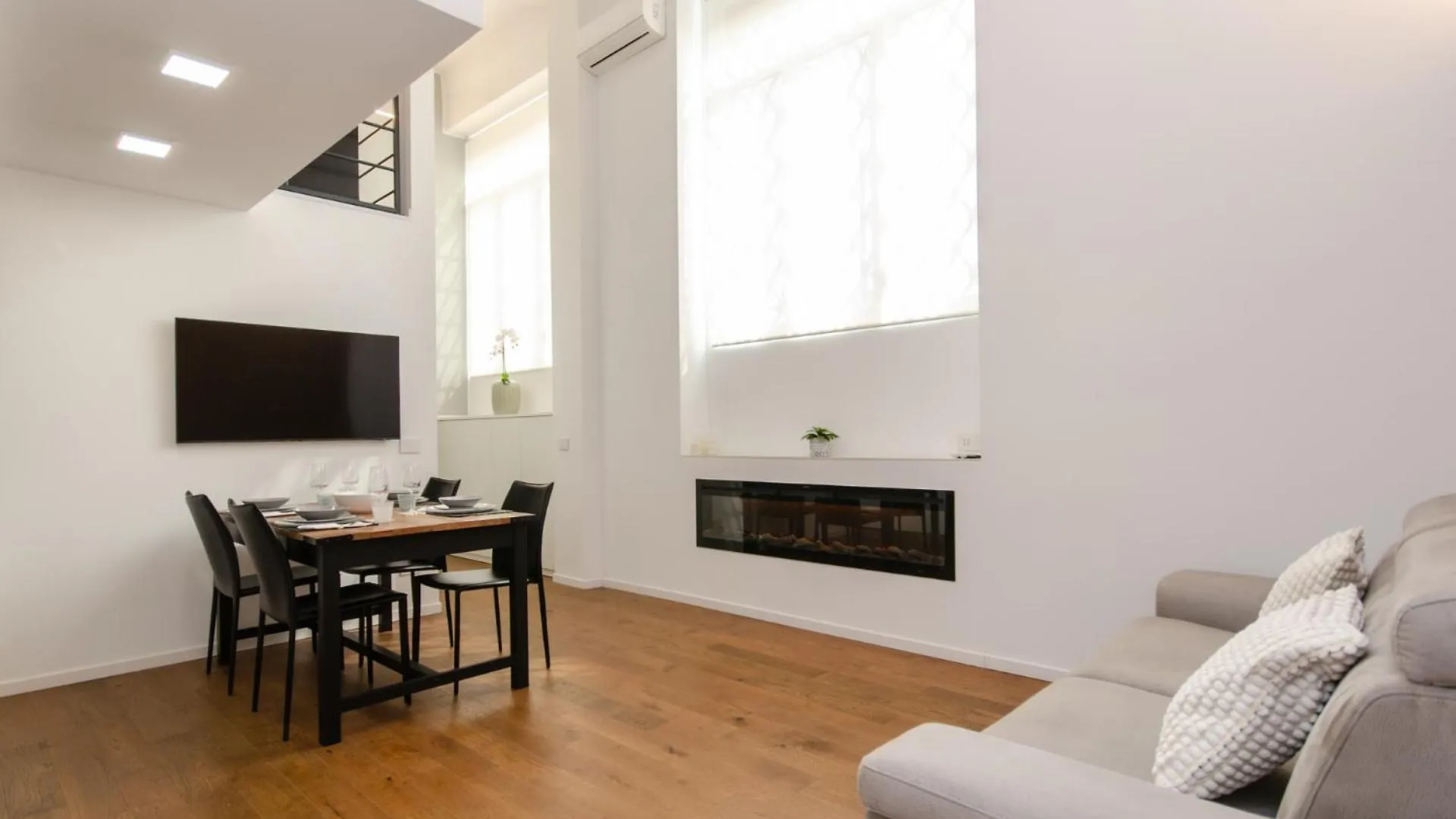 Vivimihome - Alexander Suite Milano 0*, Μιλάνο Ιταλία