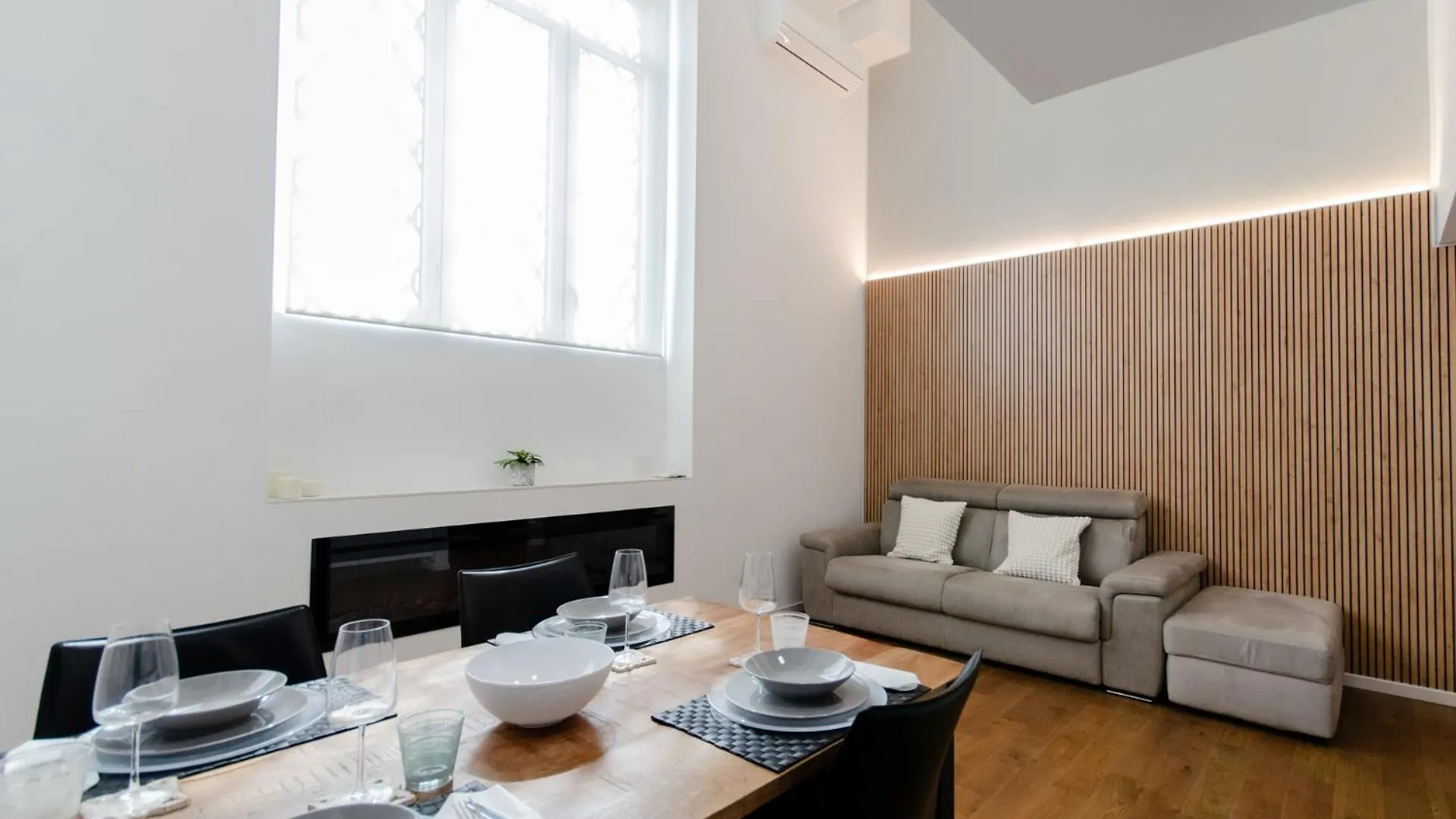 Vivimihome - Alexander Suite Milano Apartment Milan